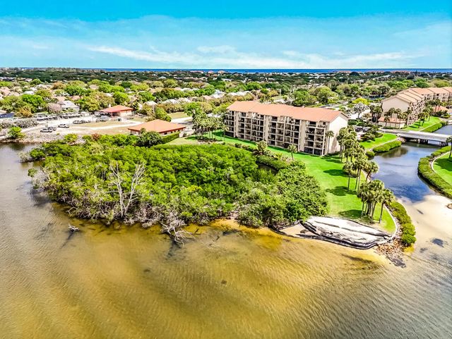 4 of 35 - 1701 Marina Isle Way #103, Jupiter, FL
