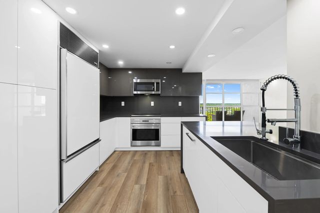 2 of 45 - 600 Parkview Drive #1029, Hallandale Beach, FL