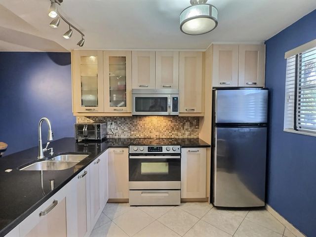 2 of 36 - 3150 Holiday Springs Boulevard #8-204, Margate, FL