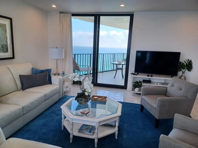5420 N Ocean Drive #1705, Singer Island