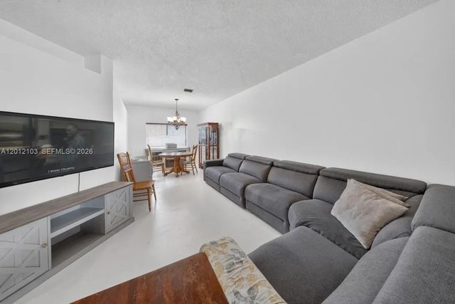 5 of 30 - 2334 Se 24th Avenue #2334, Homestead, FL