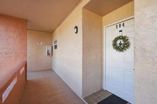8826 W Mcnab Road #304, Tamarac
