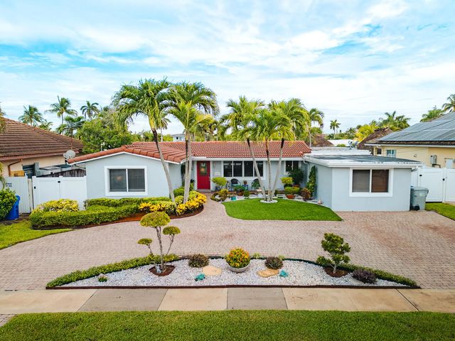 2 of 55 - 801 Se 5th Terrace, Pompano Beach, FL