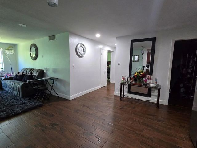 3 of 13 - 14820 Naranja Lakes Boulevard #d2h, Homestead, FL