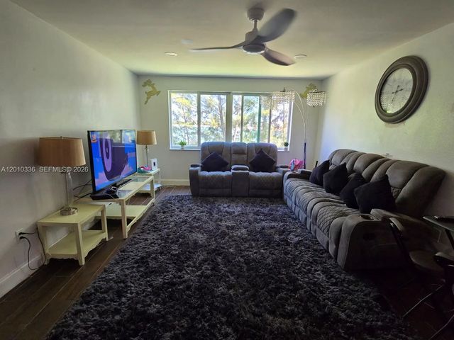 4 of 13 - 14820 Naranja Lakes Boulevard #d2h, Homestead, FL