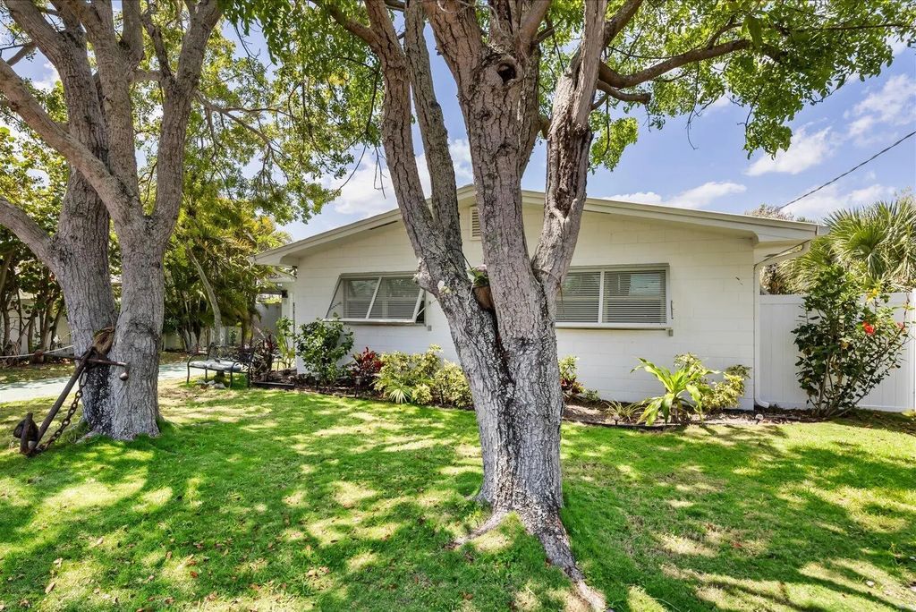 1706 Plover Avenue, Fort Pierce