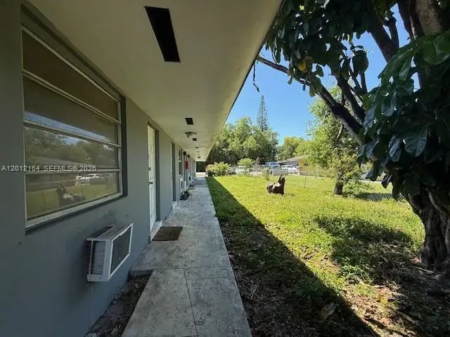 3 of 14 - 151 Nw 164th Street, Miami, FL