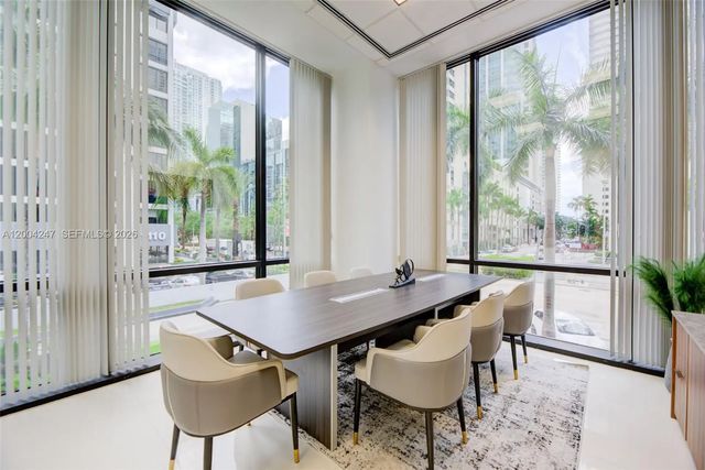 1200 Brickell Avenue #200-k, Miami