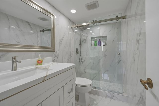 4 of 50 - 371 S Hollybrook Drive #106, Pembroke Pines, FL