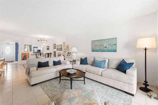 9420 S Hollybrook Lake Drive #109, Pembroke Pines