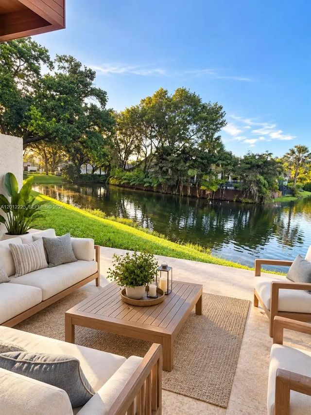 4 of 15 - 3010 Lakewood Lane #319, Hollywood, FL