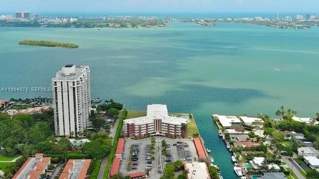 2 of 20 - 1700 Ne 105th #408, Miami Shores, FL