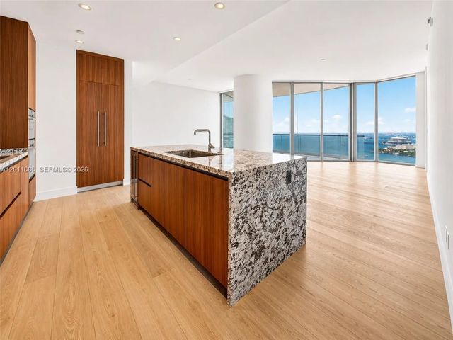 175 25 Road #3303, Miami