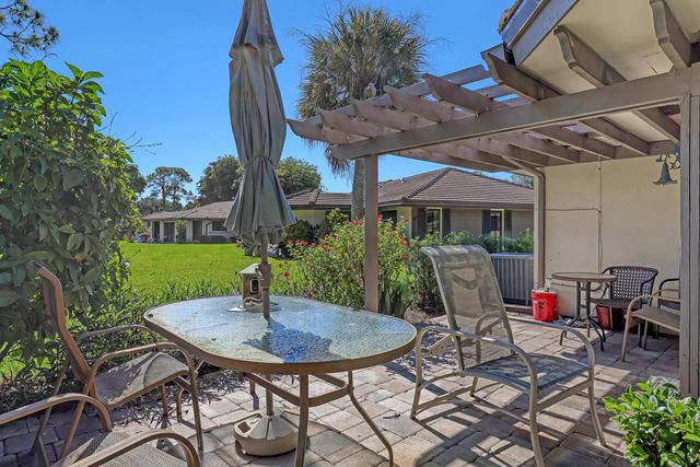 3 of 28 - 652 Cypress Key Circle, Atlantis, FL