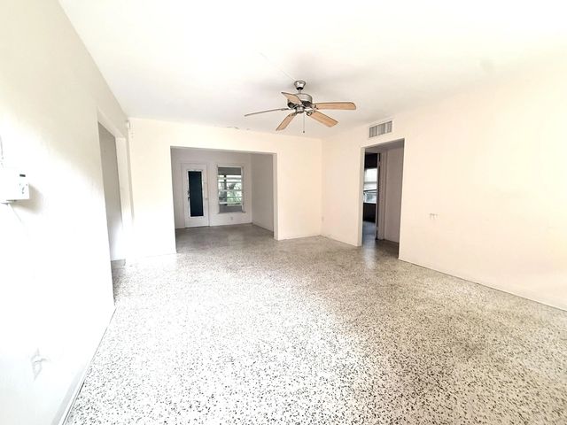 2 of 7 - 1106 Ne 18th Avenue, Fort Lauderdale, FL