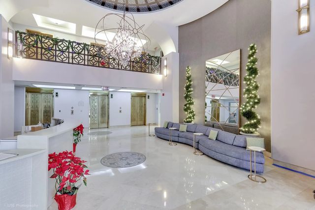 255 Evernia Street #1008, West Palm Beach