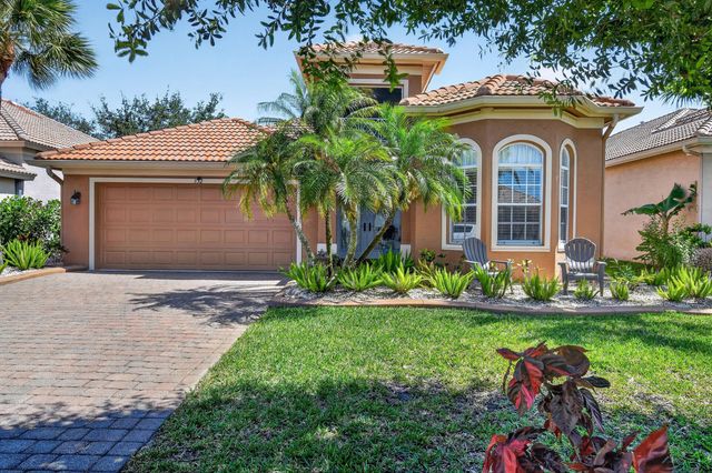 332 Nw Stratford Lane, Port St. Lucie