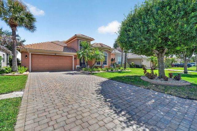 2 of 62 - 332 Nw Stratford Lane, Port St. Lucie, FL