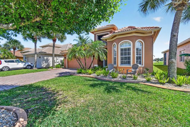 4 of 62 - 332 Nw Stratford Lane, Port St. Lucie, FL