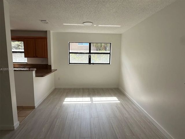 5 of 12 - 6850 Nw 173rd Drive #109, Hialeah, FL