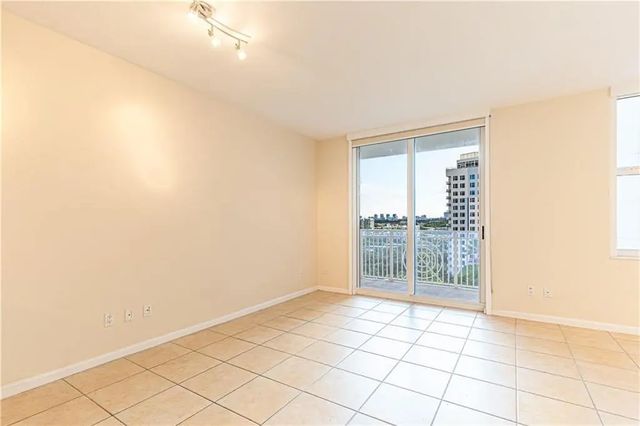 4 of 30 - 511 Se 5th Avenue #1118, Fort Lauderdale, FL