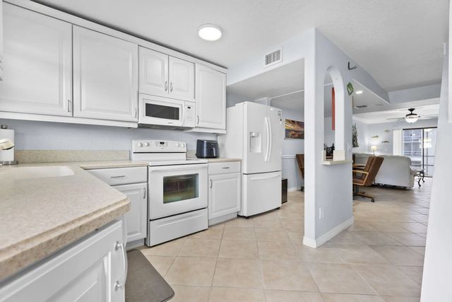 3 of 66 - 1300 Seaway Drive #b7, Fort Pierce, FL