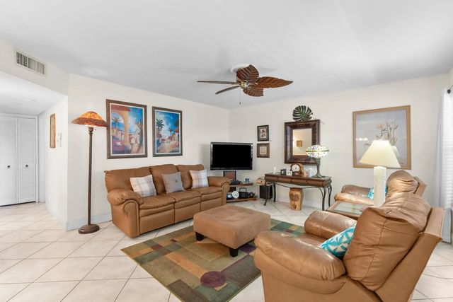 100 Se 6th Avenue #304, Pompano Beach