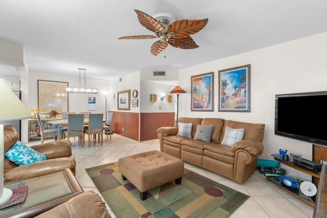 3 of 21 - 100 Se 6th Avenue #304, Pompano Beach, FL