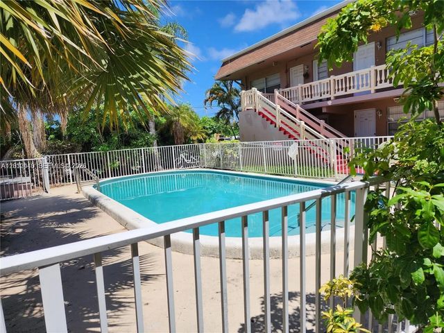 241 Se 9th Avenue #103, Pompano Beach