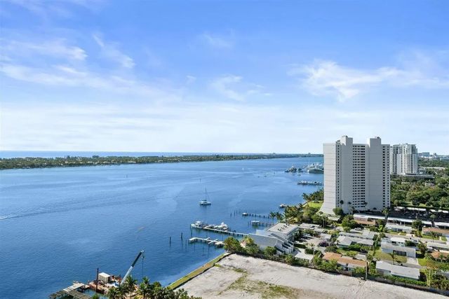 3 of 39 - 5600 N Flagler Drive #2304, West Palm Beach, FL