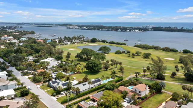 2 of 25 - 1408 N Lakeside Drive, Lake Worth Beach, FL