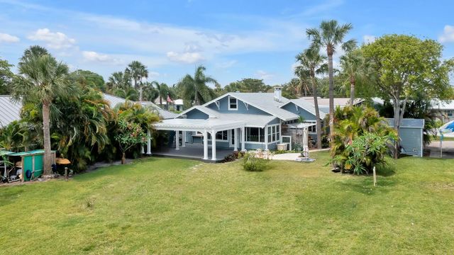 4 of 25 - 1408 N Lakeside Drive, Lake Worth Beach, FL