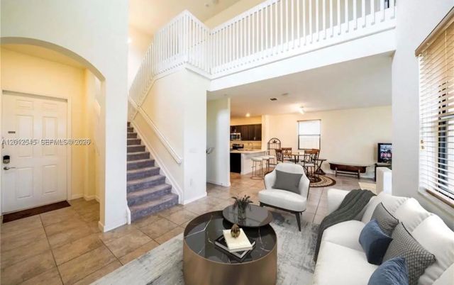 4 of 14 - 2401 Ne 2nd Drive, Homestead, FL