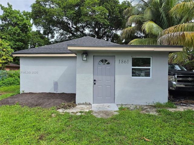 1861 Nw 112th Street, Miami
