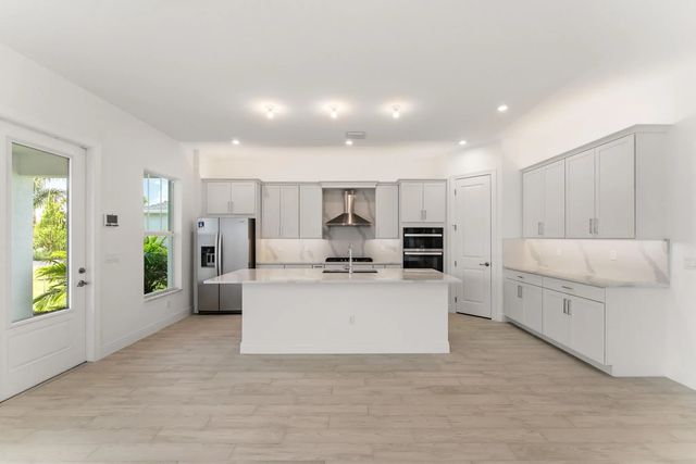 3 of 22 - 785 Sw Prairie Avenue, Palm City, FL