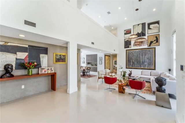 5 of 30 - 8763 Sw 61st Place, Pinecrest, FL