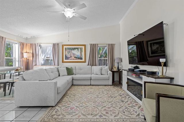 4 of 29 - 5324 Gray Fox Court, West Palm Beach, FL
