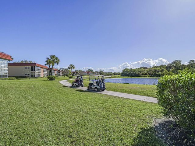 5 of 39 - 67 Royal Oak Drive #206, Vero Beach, FL