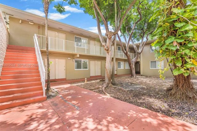 4 of 29 - 6330 Sw 79th Street #2, South Miami, FL