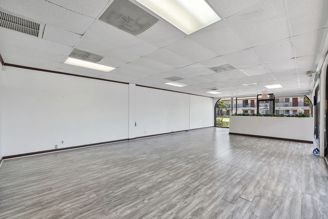 4 of 12 - 1881 Ne 26th Street #80, Wilton Manors, FL