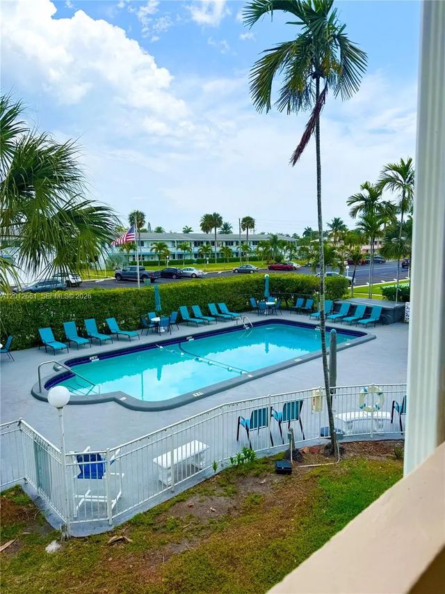 2 of 31 - 900 Atlantic Shores Boulevard #220, Hallandale Beach, FL