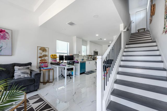 5 of 31 - 408 Nw 12th Avenue, Boynton Beach, FL