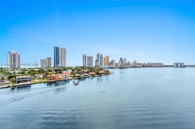 2 of 30 - 19101 Ne 36th Court #2509, Aventura, FL