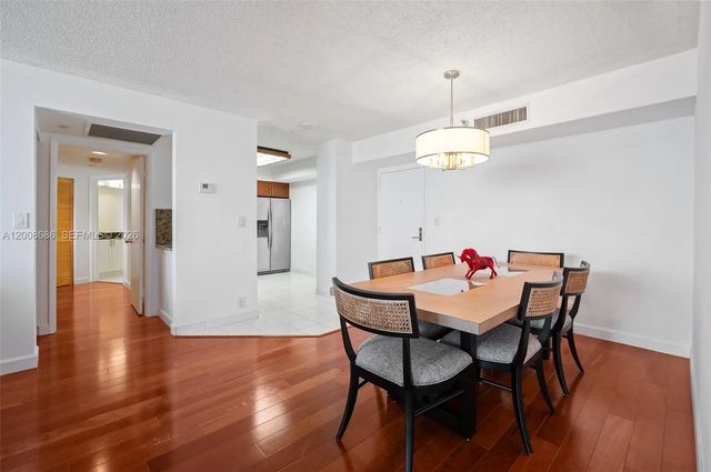 3 of 30 - 19101 Ne 36th Court #2509, Aventura, FL