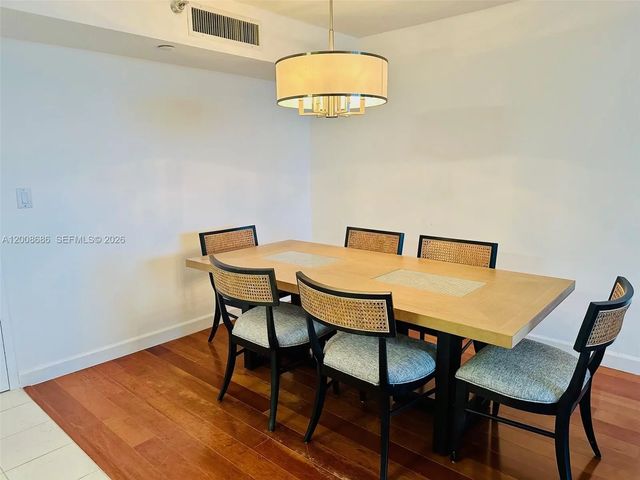 4 of 30 - 19101 Ne 36th Court #2509, Aventura, FL