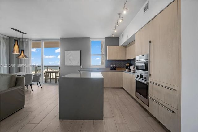 4 of 46 - 4010 S Ocean Drive #r1801, Hollywood, FL