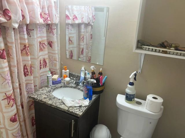 4 of 18 - 1026 Hansen Street, West Palm Beach, FL