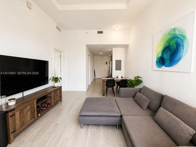5 of 30 - 121 Ne 34th Street #l601, Miami, FL