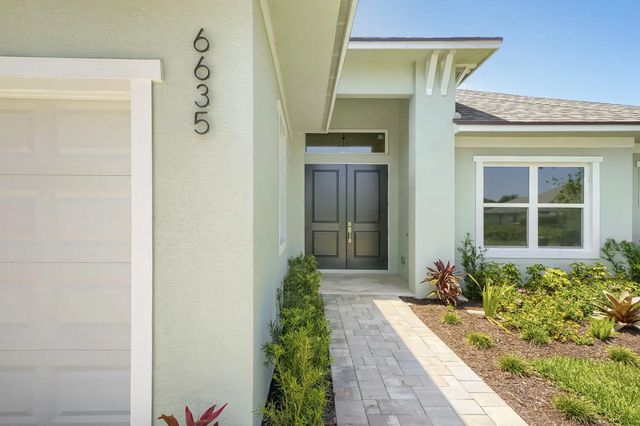 3 of 28 - 6635 49th Court, Vero Beach, FL