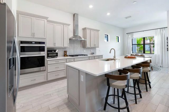 599 Se Villandry Way, Port St. Lucie